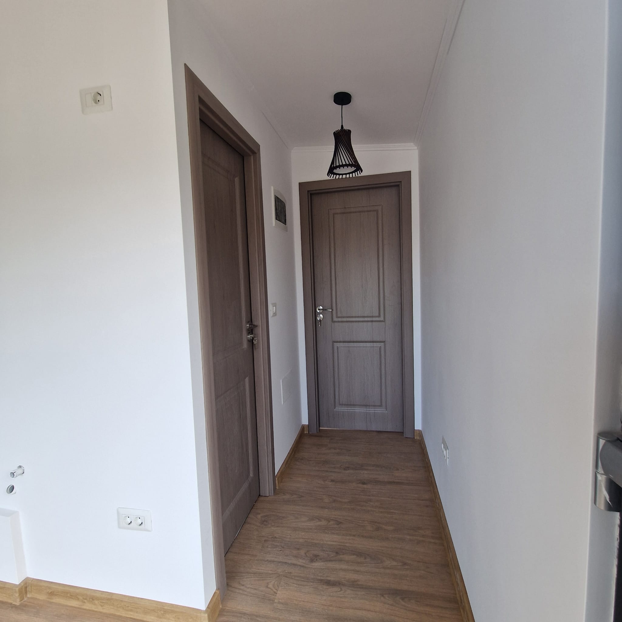 Tiny Nomas T4 exterior cu terasă